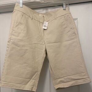 2 Pairs of BRAND NEW LOFT SHORTS size 8 front and back pockets